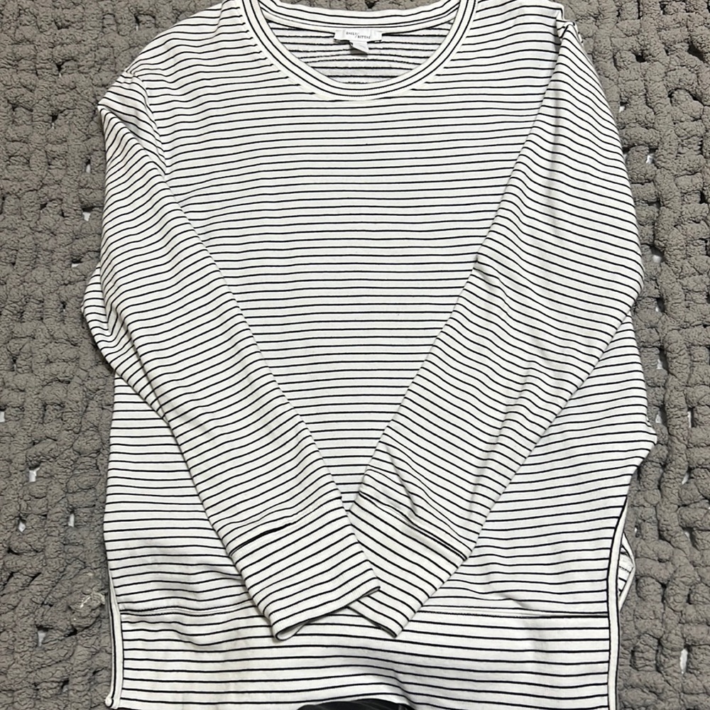 - Daily Ritual Women's Long-Sleeve Crewneck Sweatshirt with Side Cutouts